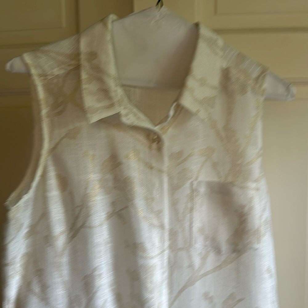 Neiman Marcus sheer sleeveless long shirt